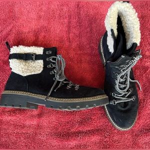 Boots- Black & White, Size 10